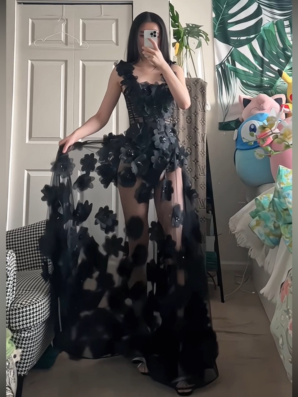 Bronx & Banco Rosalie Noir Flower Appliqued Embellished Maxi Dress S NWOT